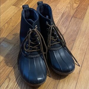 Mission 200 Black and Brown Lace-Up Duck Boots